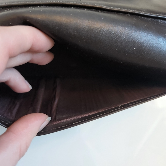 Louis Vuitton Envelope Wallet - Picture 15 of 16